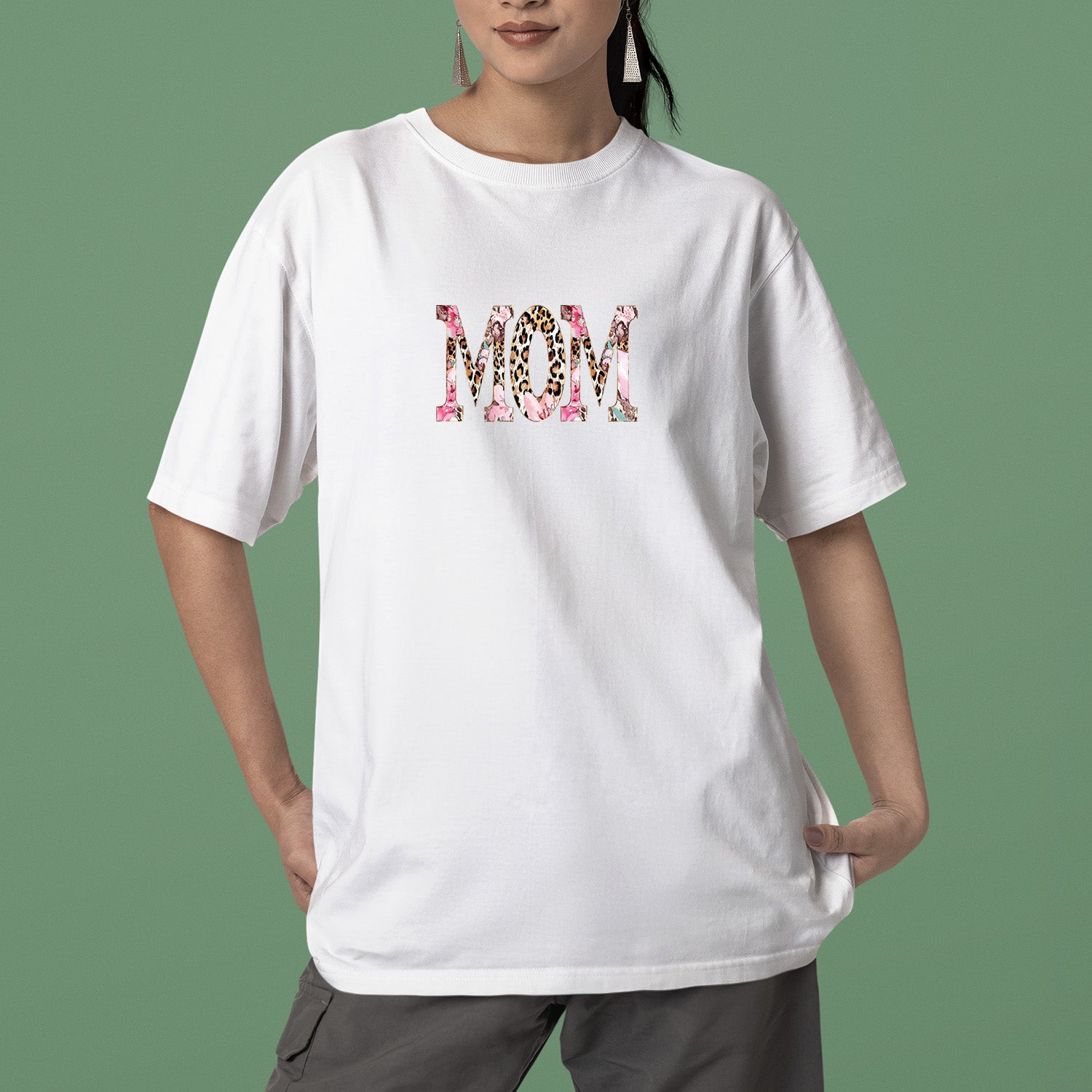 Leopard Print Mom Shirt, Retro Floral Mom T-shirt, Custom Mom Shirt, Mom Flower Shirt, Leopard Mom Life, Mama Shirt, Mom Shirt, Mother's Day Gift