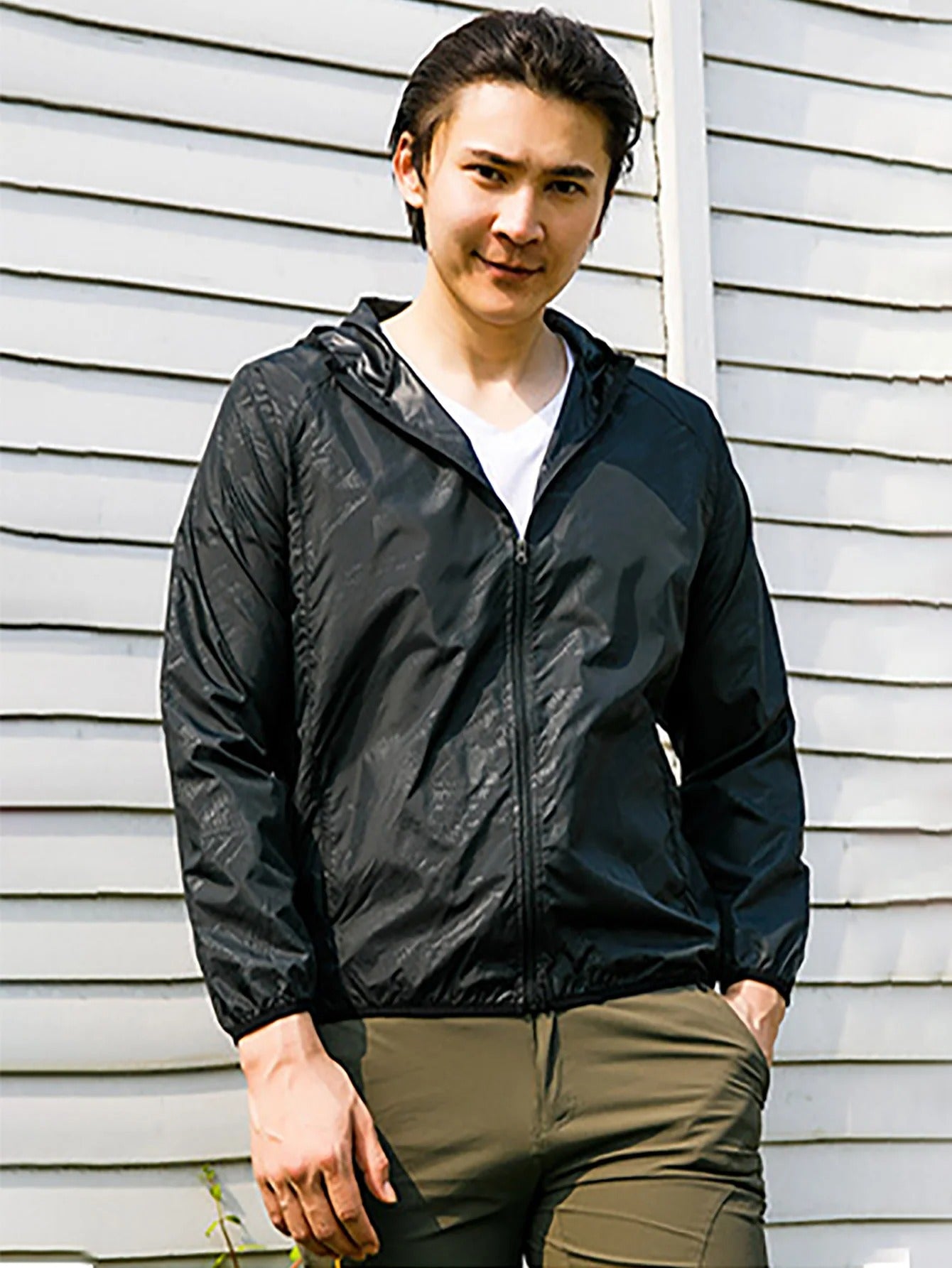 Lightweight Waterproof Sun Protection Jacket – Hooded Quick-Dry Windbreaker for Men & Women