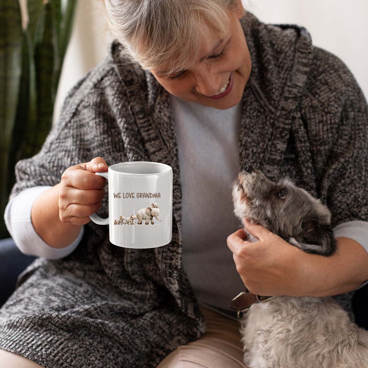 Grandma Mug, Grandma Gift For Grandma Birthday Gift Personalized Grandma Coffee Cup, Mothers Day Gift From Granddaughter Grandson, Mom Elephant