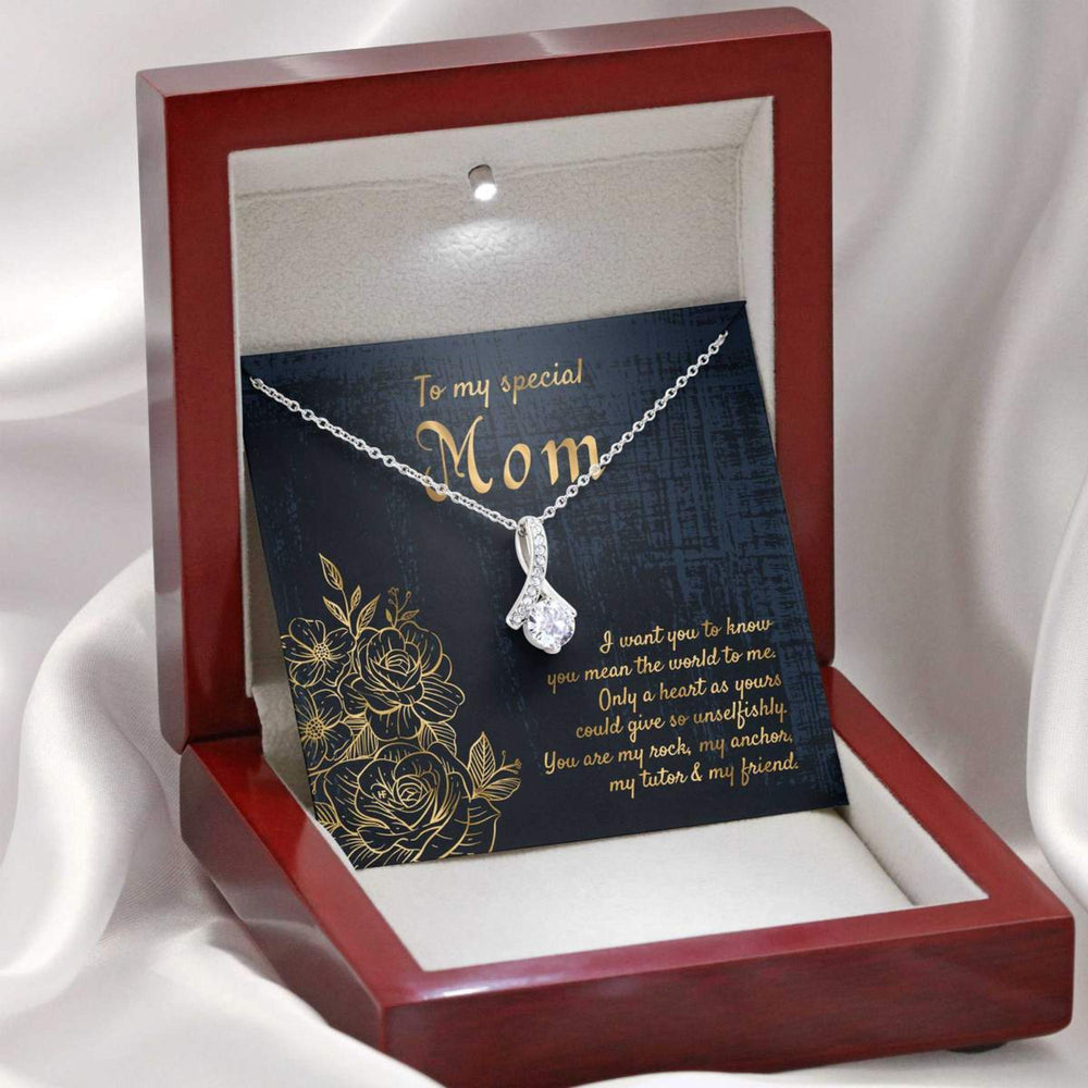 Mom Necklace, Gift For My Special Mom On Mother�s Day With Golden Lined Roses  Alluring Beauty Necklaces