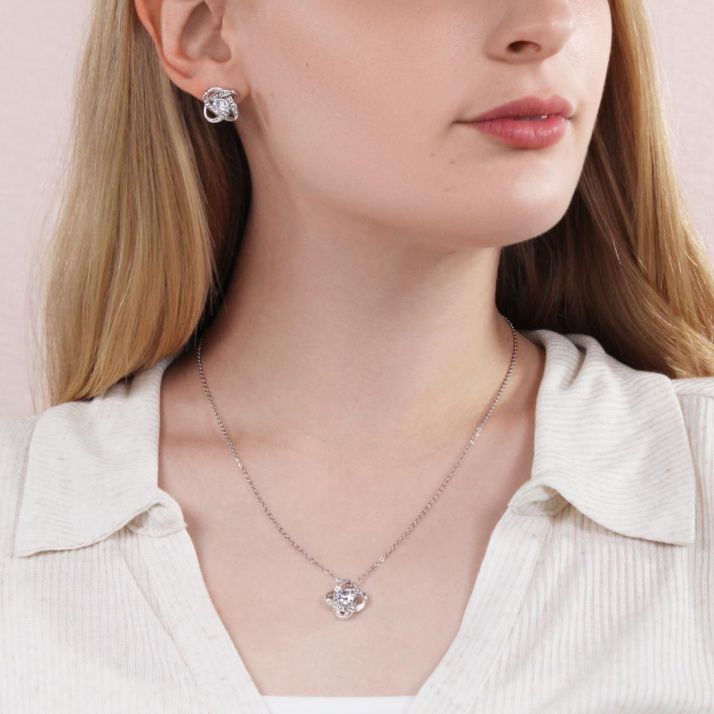 Custom Happy Mothers Day 01 14k White Gold Interlocking Heart Pendant Necklace Jewelry Gifts For Mom Wife Grandma Auntie