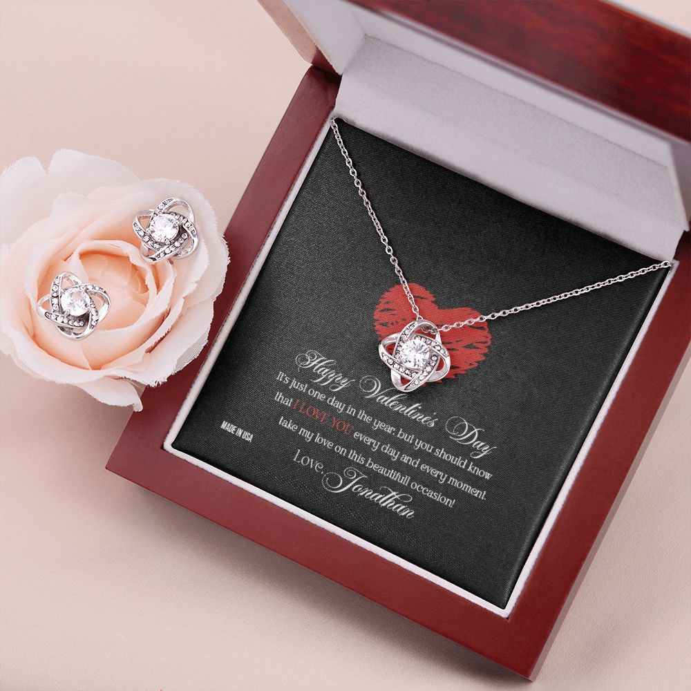Custom Name Happy Valentine's Day 14k White Gold Pendant Necklace Jewelry Gift for Girlfriend Wife Fiancee Woman Girl